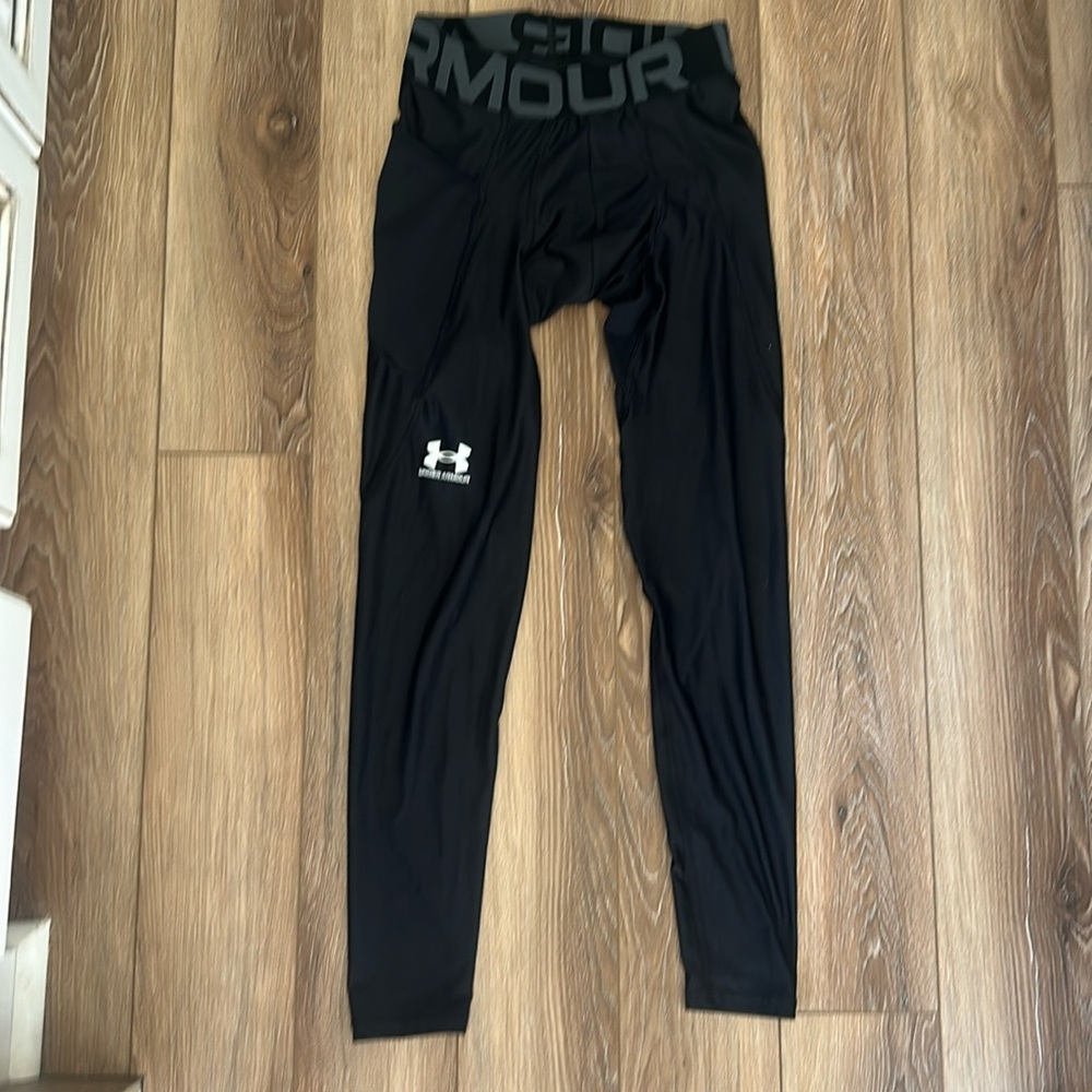 Under Armour compression heat gear adult small